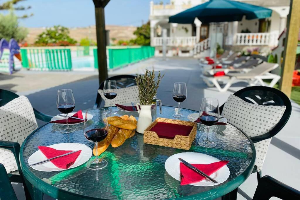 2 With Private Pool At Diaz Aleman *